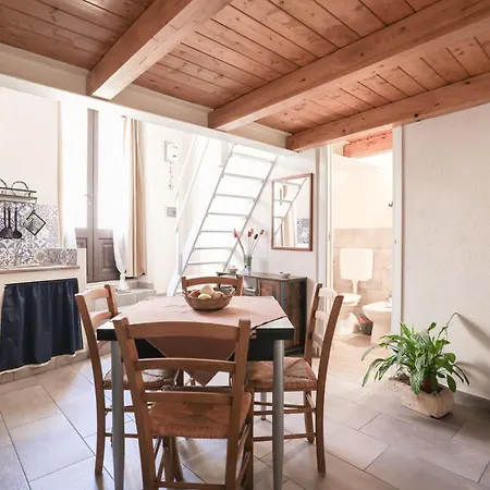 아파트 Casa Tomasuzzo - *