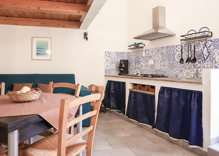 Casa Tomasuzzo - *